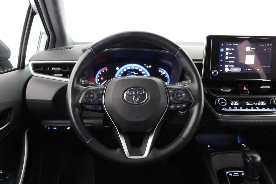 TOYOTA Corolla 2023