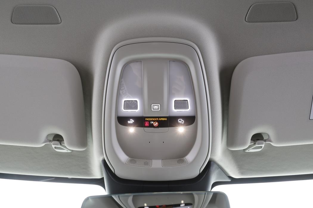 VOLVO V60 2023