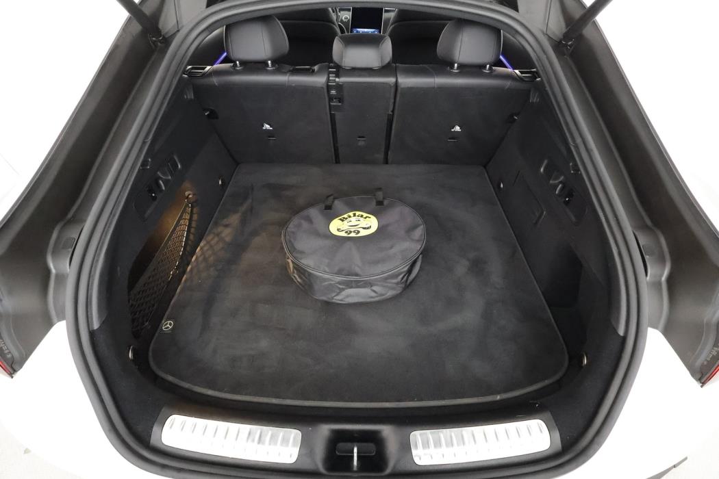 MERCEDES-BENZ GLC 2024
