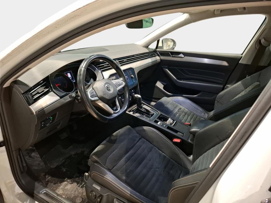 VOLKSWAGEN Passat 2020
