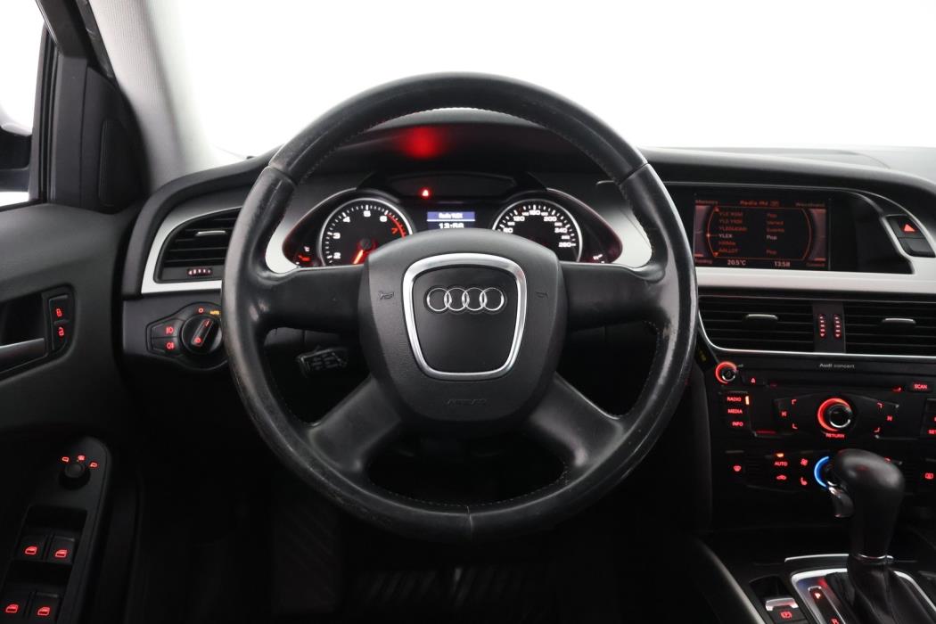 AUDI A4 2009