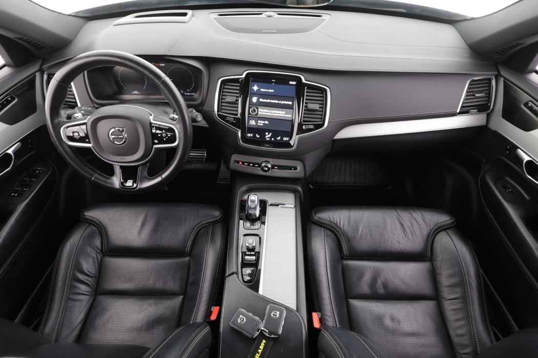 VOLVO XC90 2019