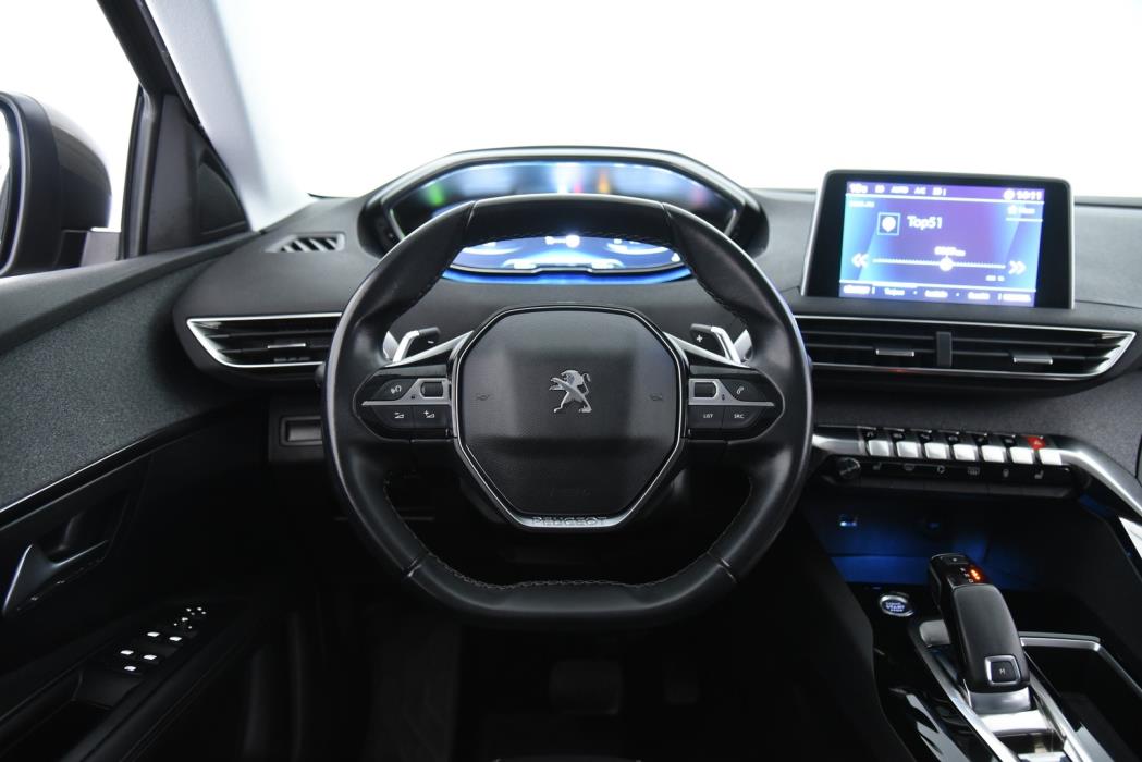 PEUGEOT 3008 2019