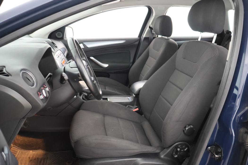 FORD Mondeo 2011