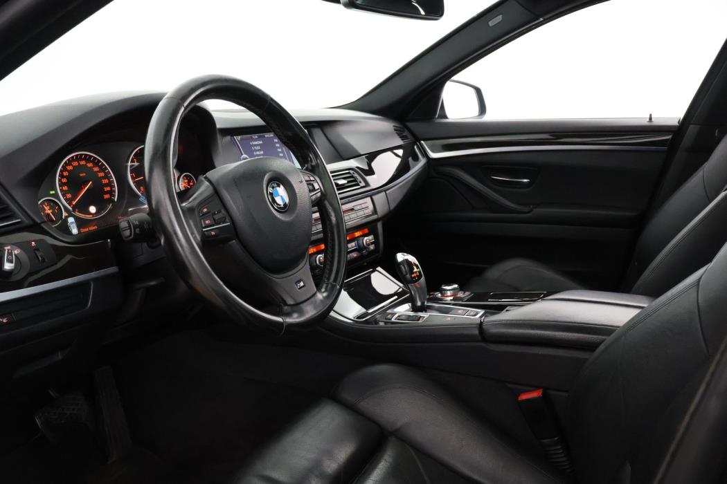 BMW 530 2011