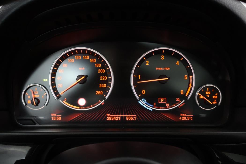 BMW 530 2011