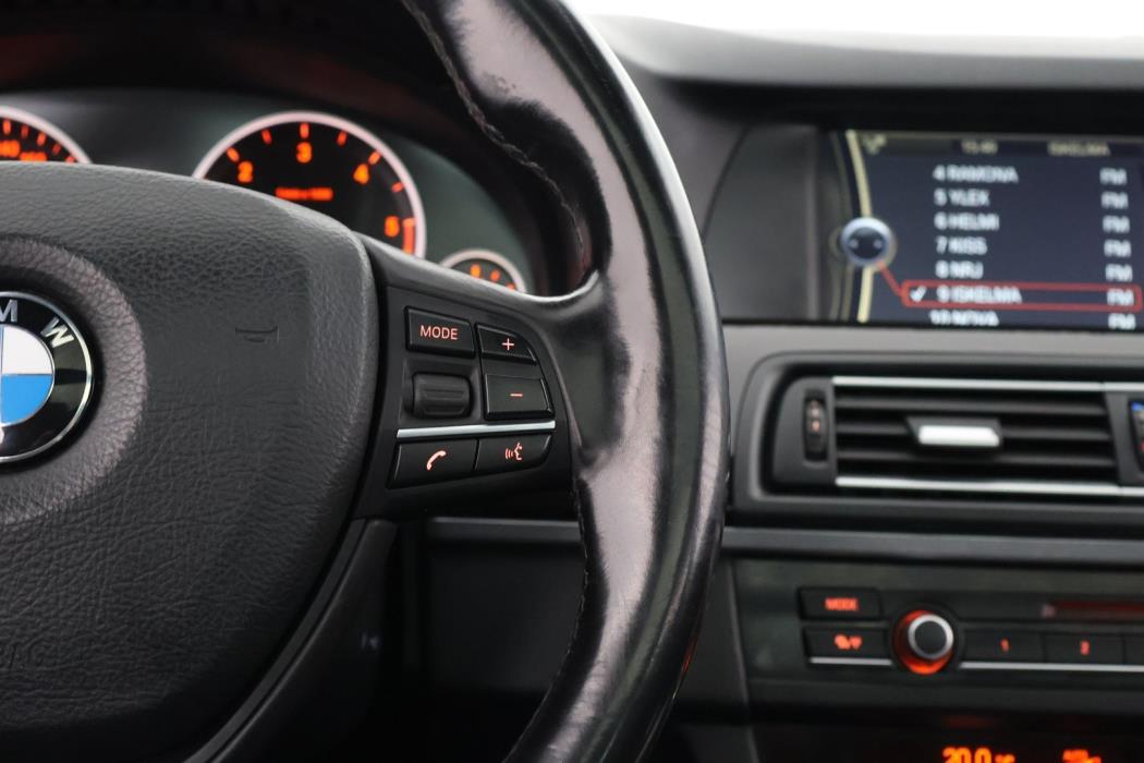 BMW 530 2011
