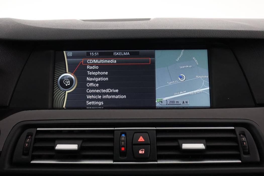 BMW 530 2011