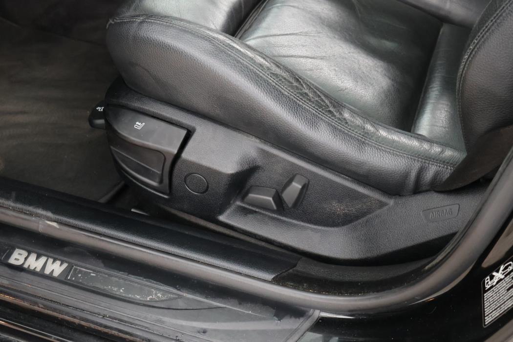BMW 530 2011