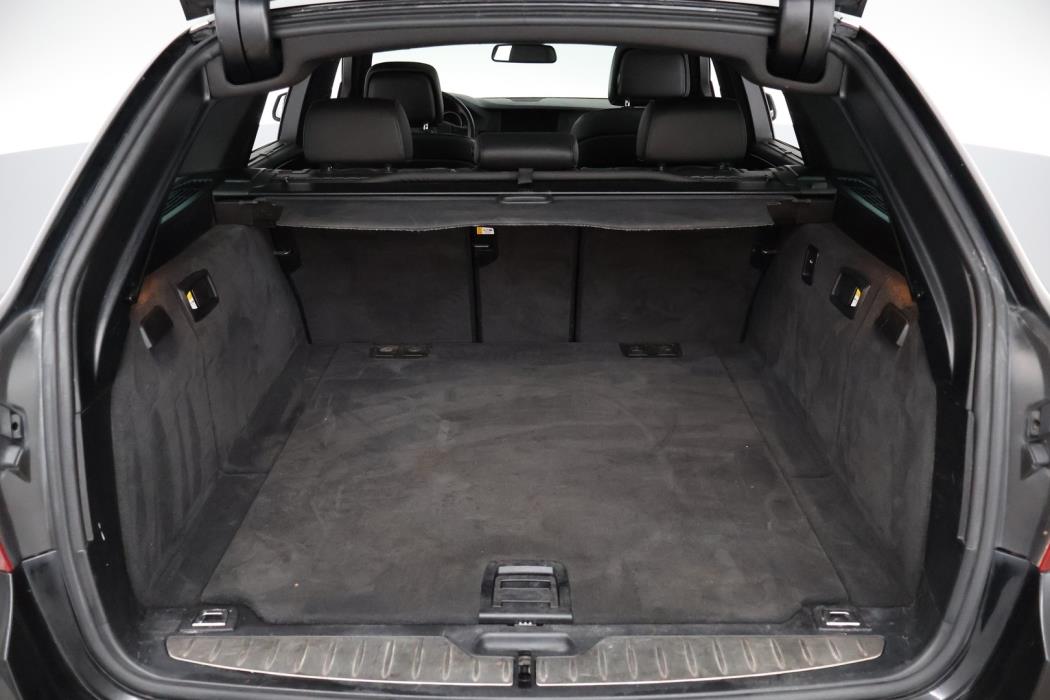 BMW 530 2011