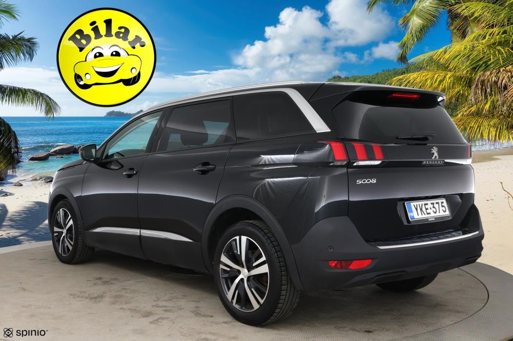 PEUGEOT 5008 2018