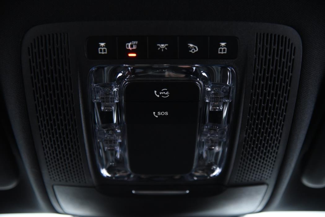 MERCEDES-BENZ A 2020