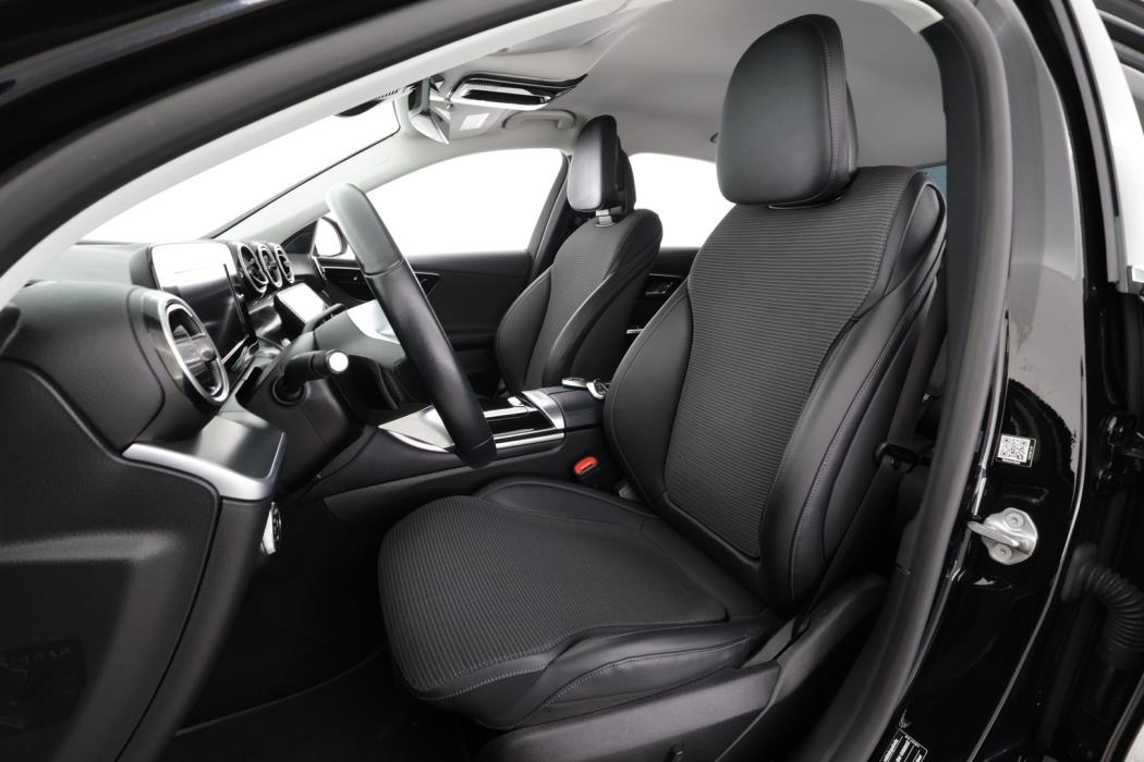 MERCEDES-BENZ C 2022