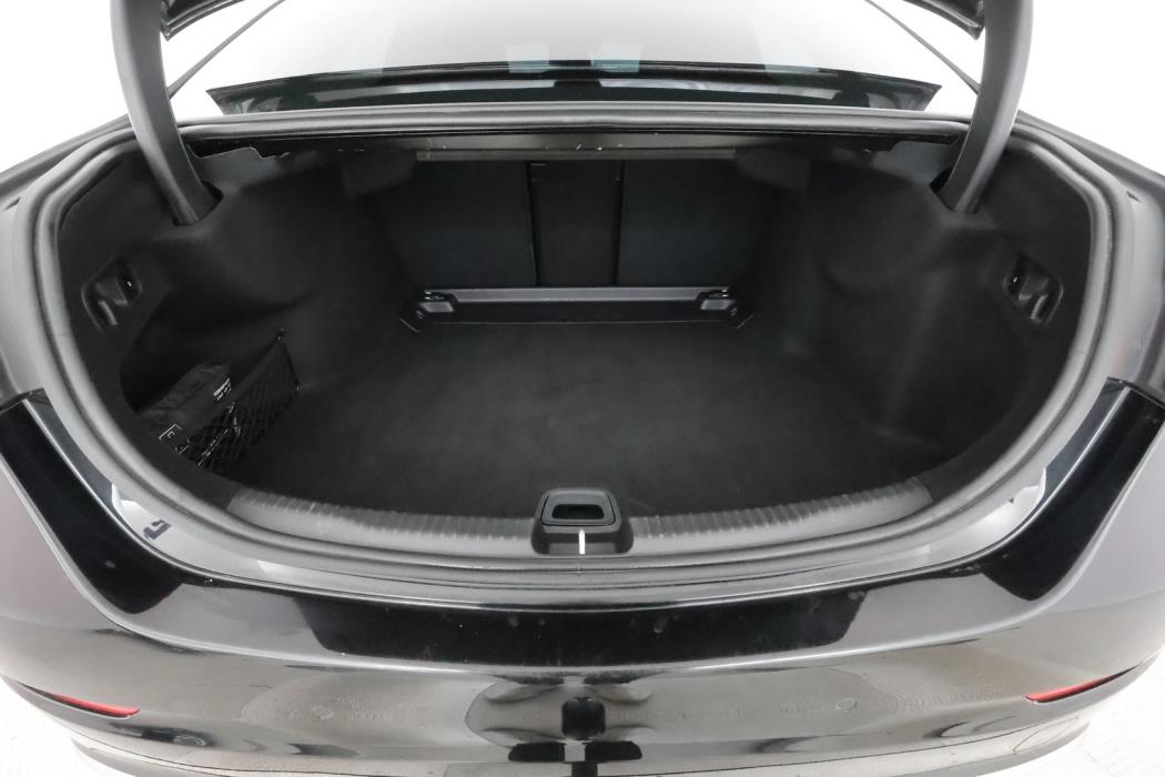 MERCEDES-BENZ C 2022