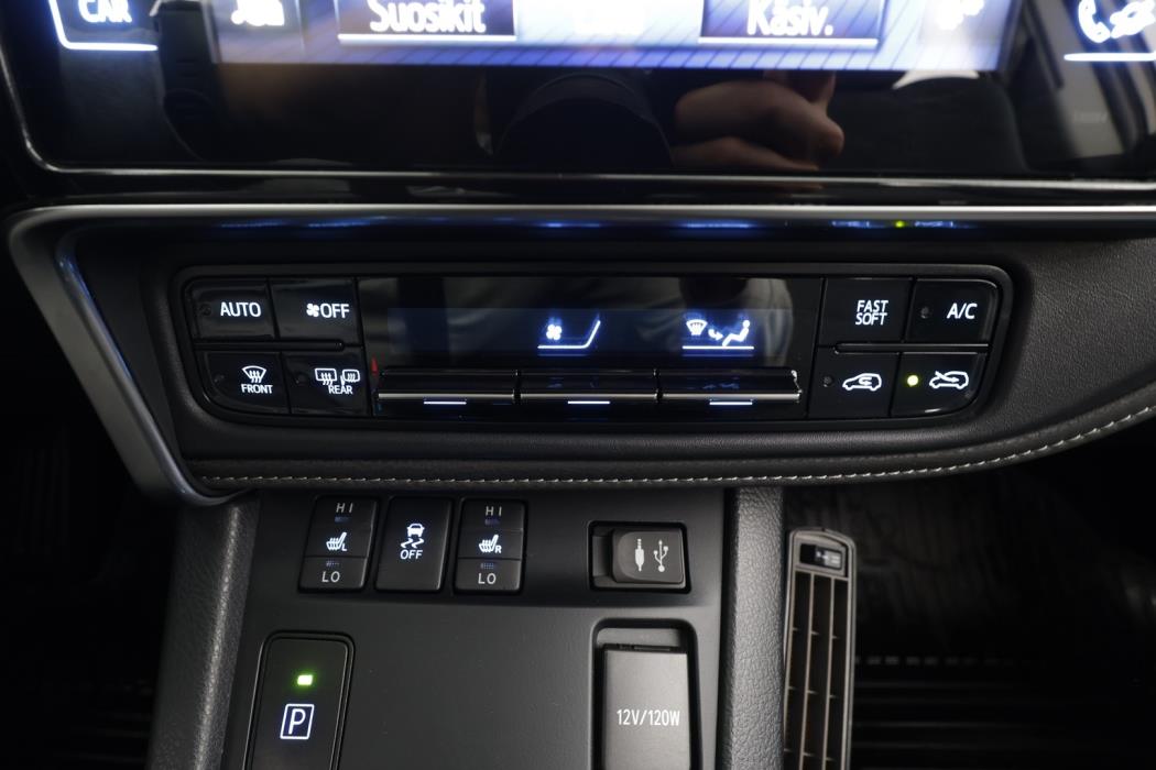 TOYOTA Auris 2019