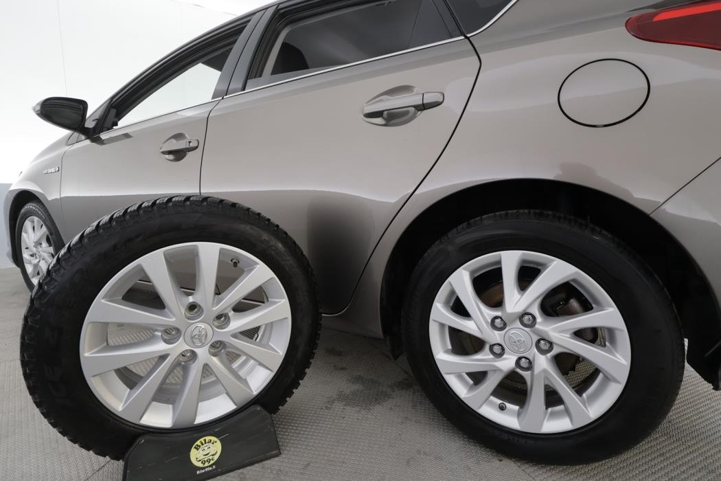 TOYOTA Auris 2019