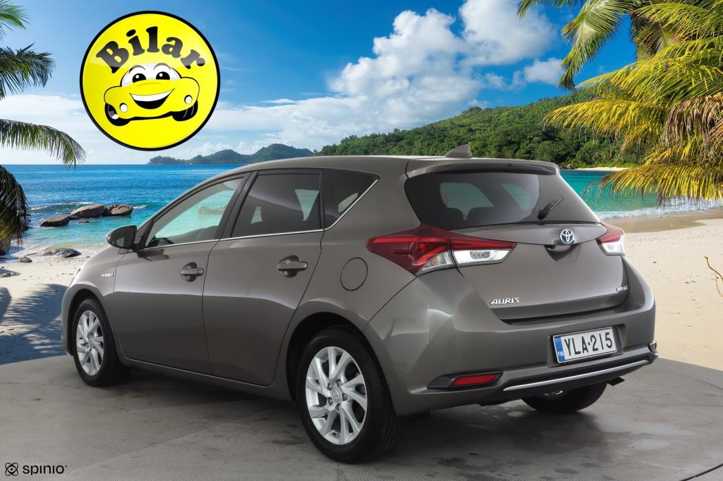 TOYOTA Auris 2019