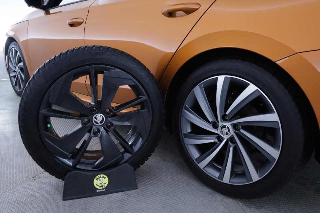 SKODA Octavia 2022