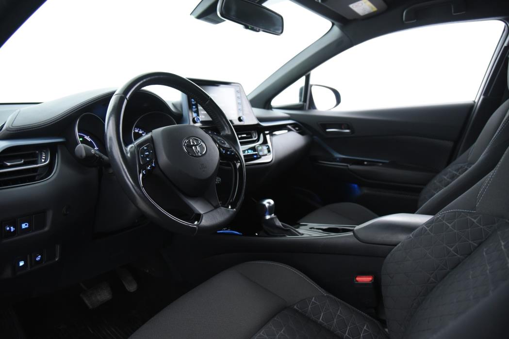 TOYOTA C-HR 2020