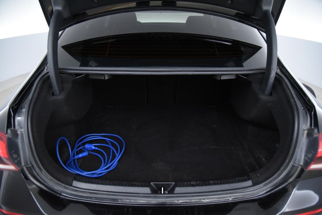 MERCEDES-BENZ A 2021