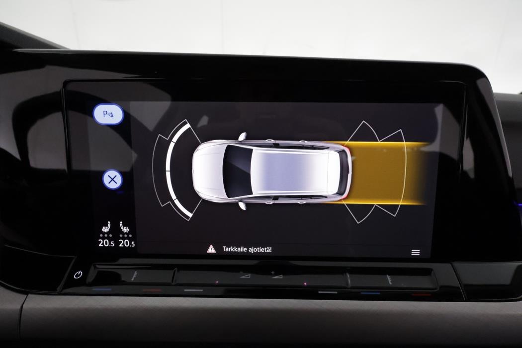 VOLKSWAGEN Golf 2021