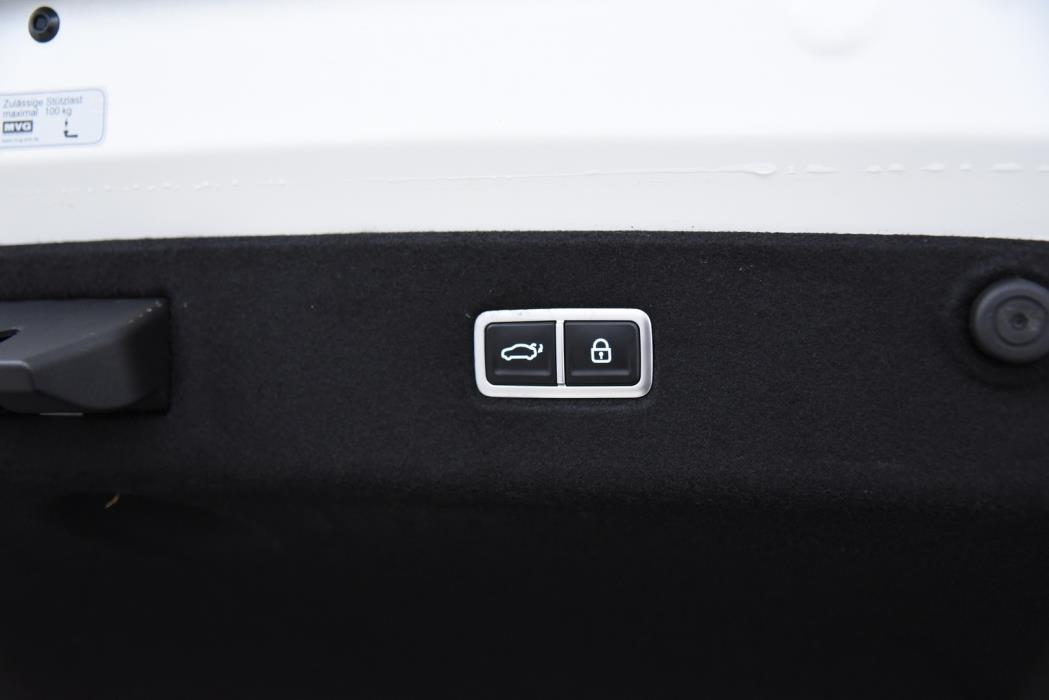 HYUNDAI IONIQ 6 2023