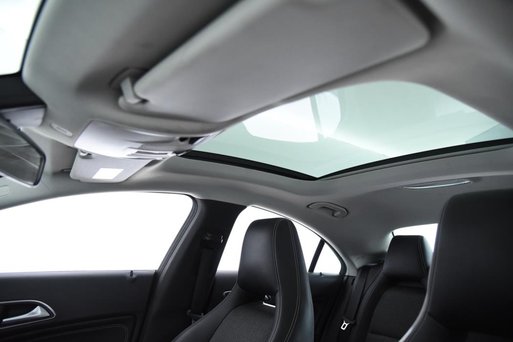 MERCEDES-BENZ CLA 2014