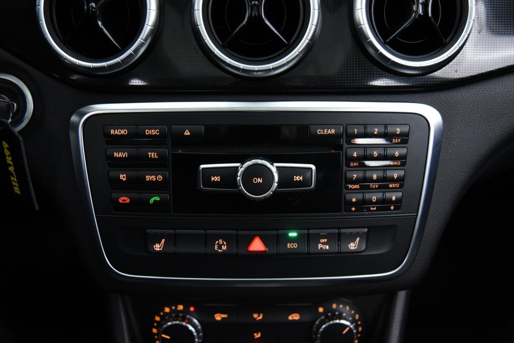 MERCEDES-BENZ CLA 2014