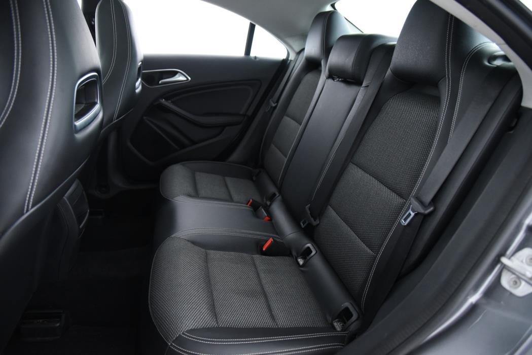 MERCEDES-BENZ CLA 2014