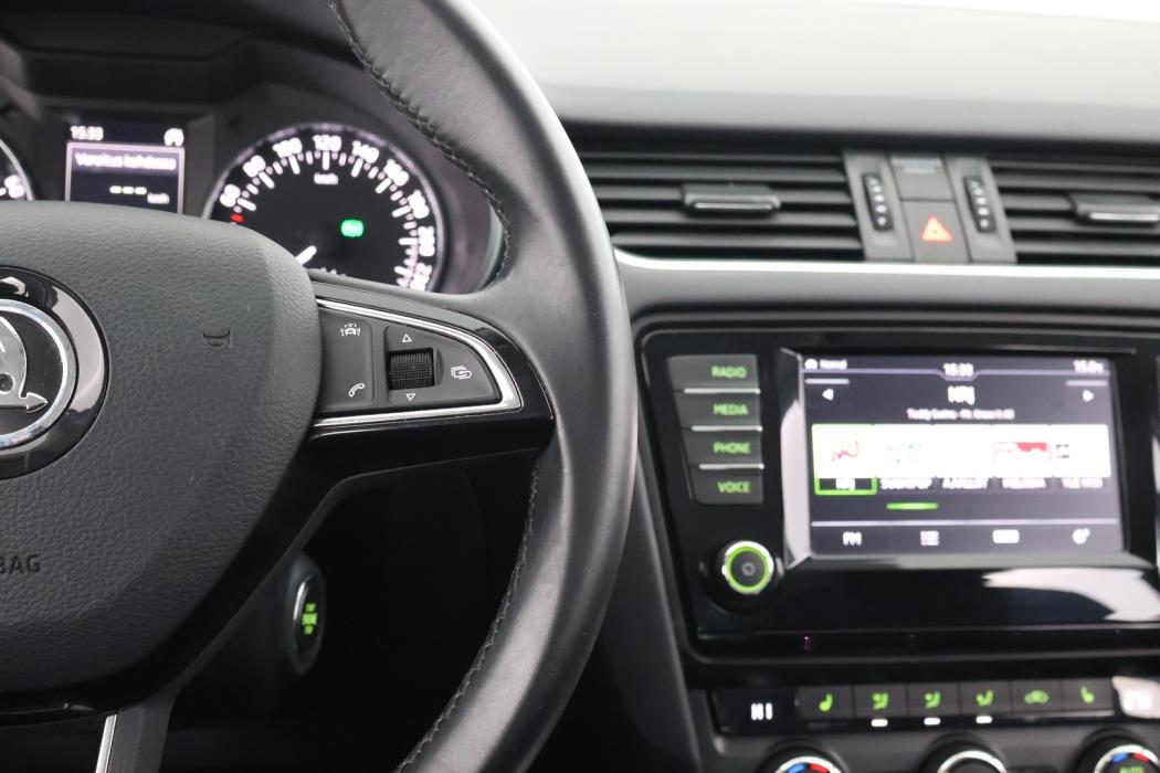 SKODA Octavia 2016