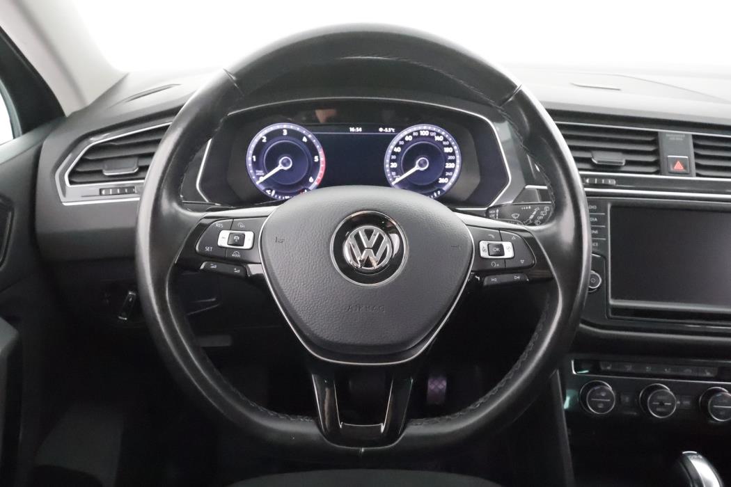 VOLKSWAGEN Tiguan 2017