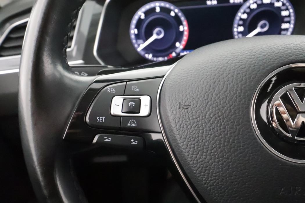 VOLKSWAGEN Tiguan 2017