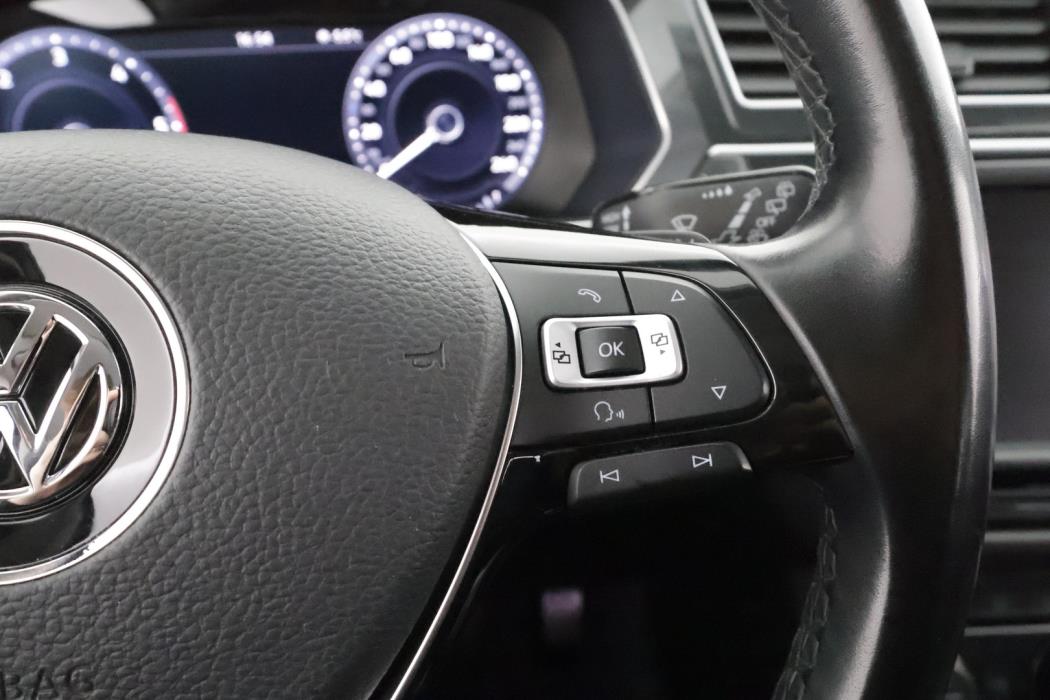 VOLKSWAGEN Tiguan 2017