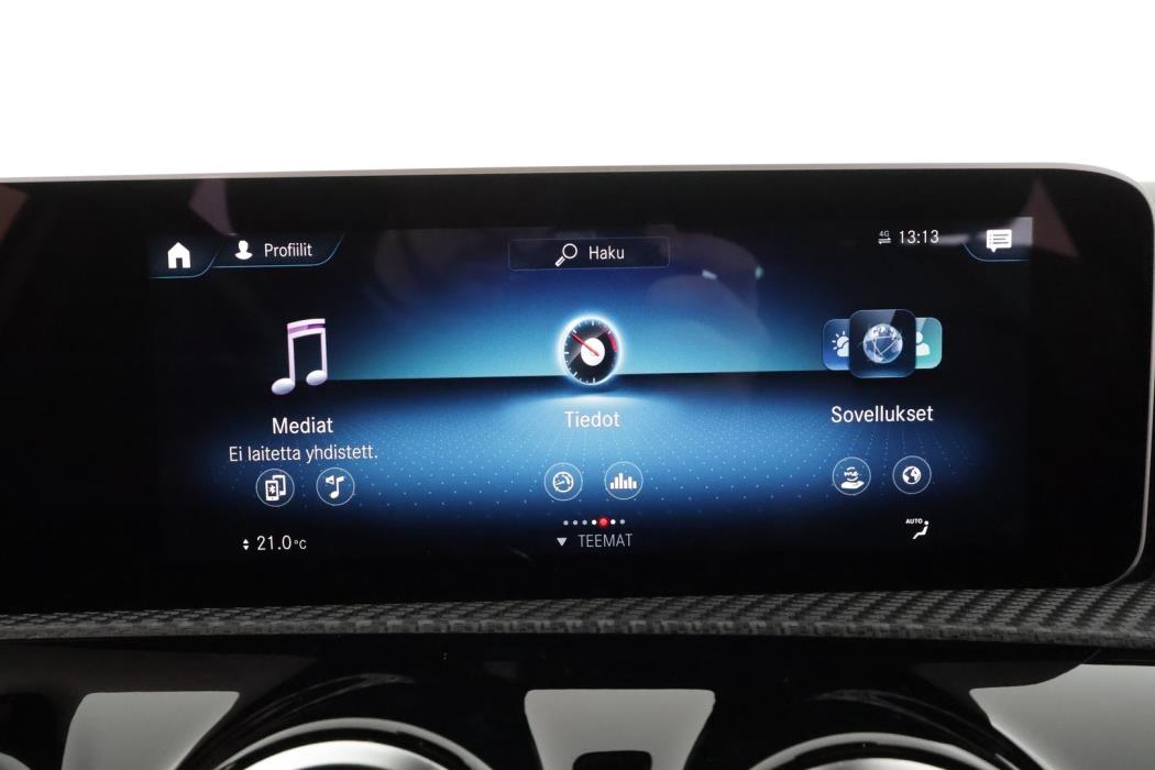 MERCEDES-BENZ A 2019