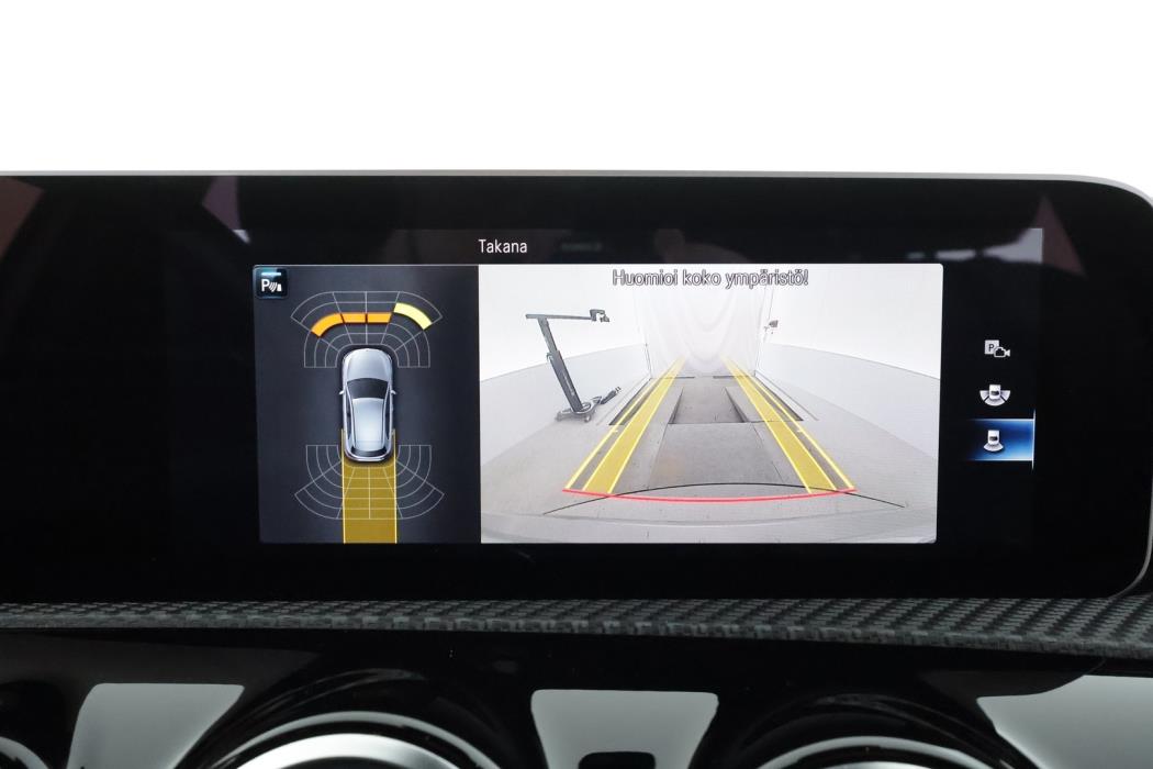 MERCEDES-BENZ A 2019