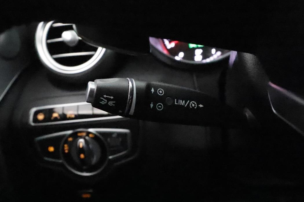 MERCEDES-BENZ C 2016