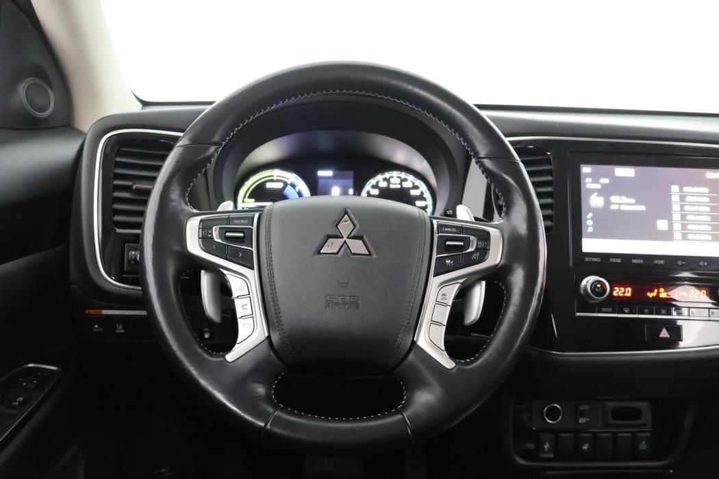 MITSUBISHI Outlander PHEV 2021