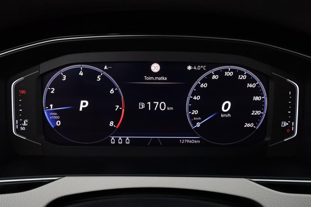 VOLKSWAGEN Passat 2020