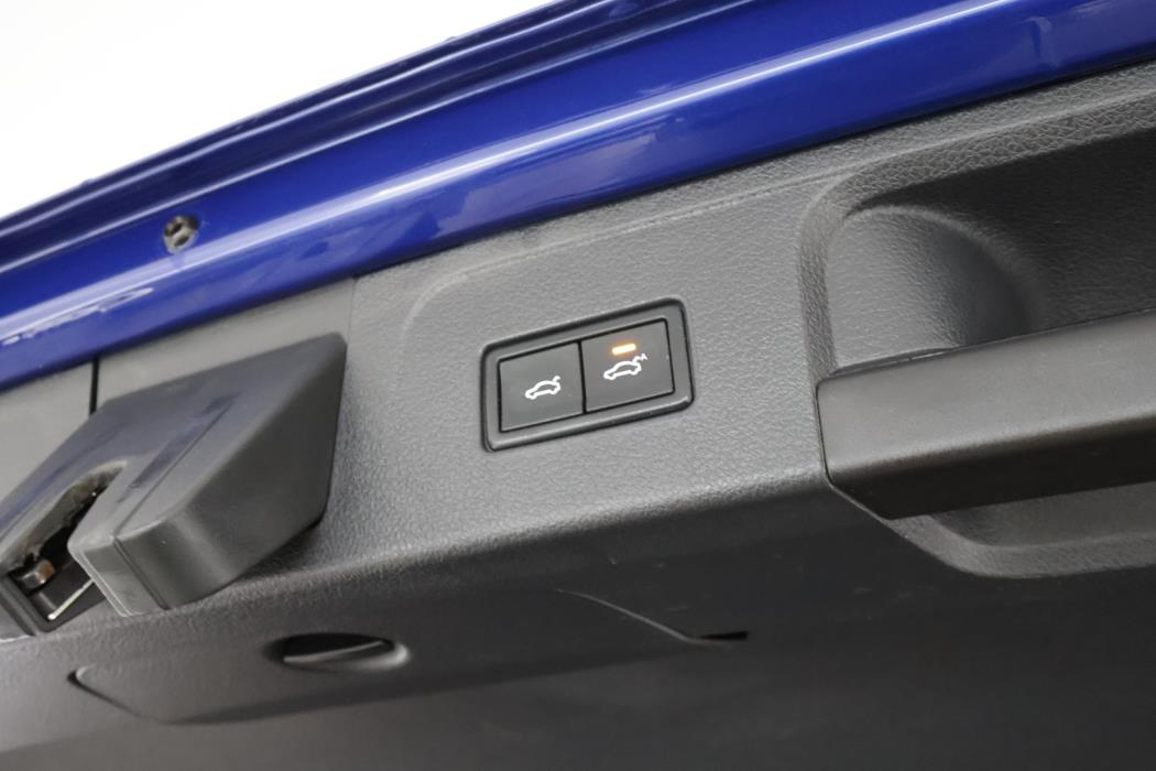 VOLKSWAGEN Passat 2020