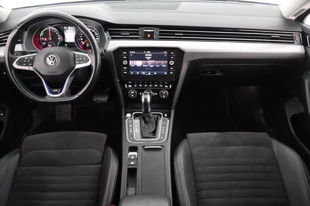 VOLKSWAGEN Passat 2020