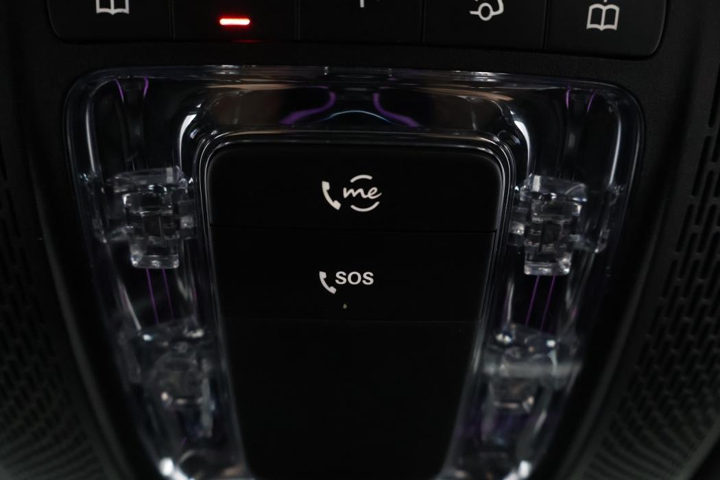 MERCEDES-BENZ GLB 2021