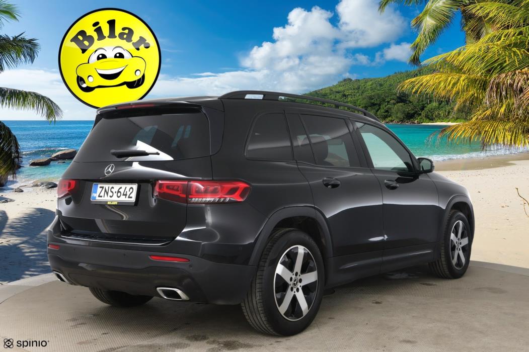 MERCEDES-BENZ GLB 2021