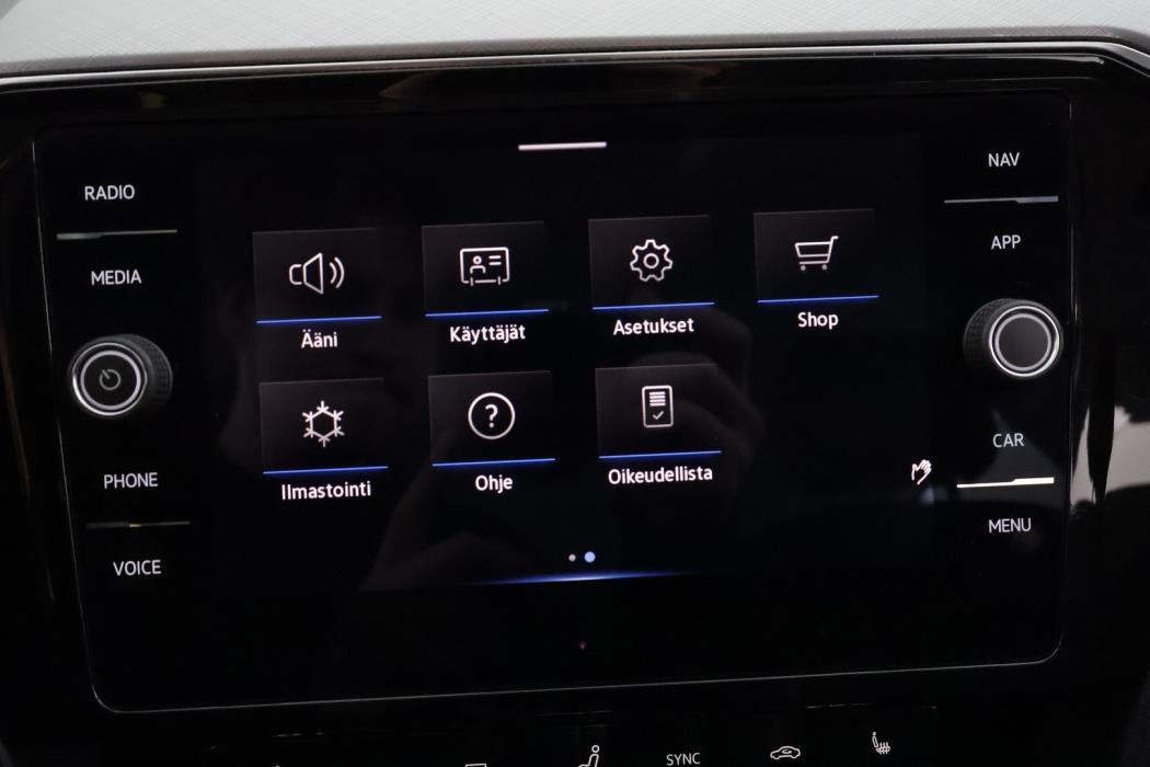 VOLKSWAGEN Passat 2021