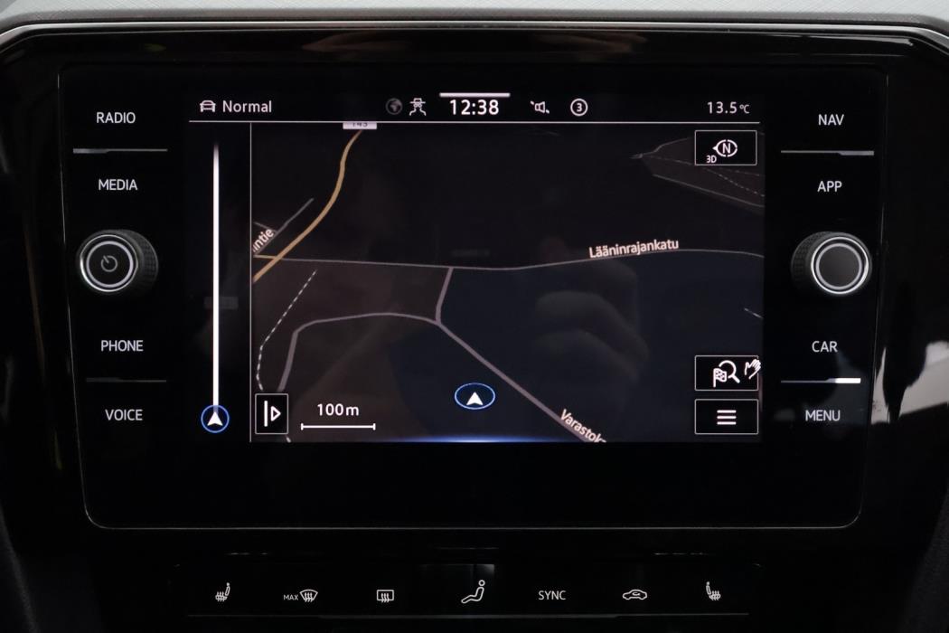 VOLKSWAGEN Passat 2021