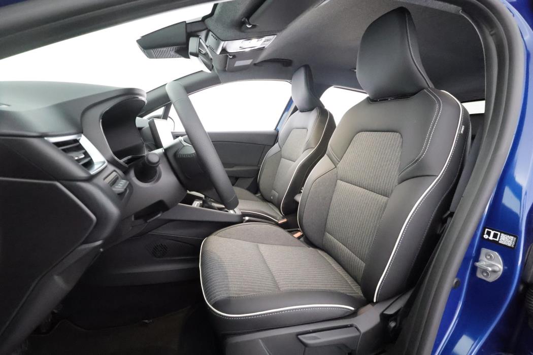 MITSUBISHI Colt 2026