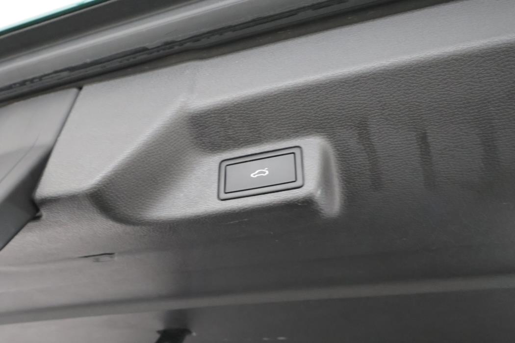 VOLKSWAGEN ID. Buzz 2023