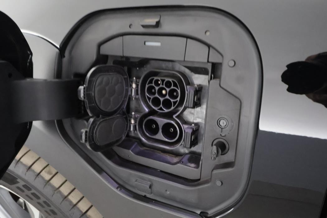 SUBARU SOLTERRA 2023