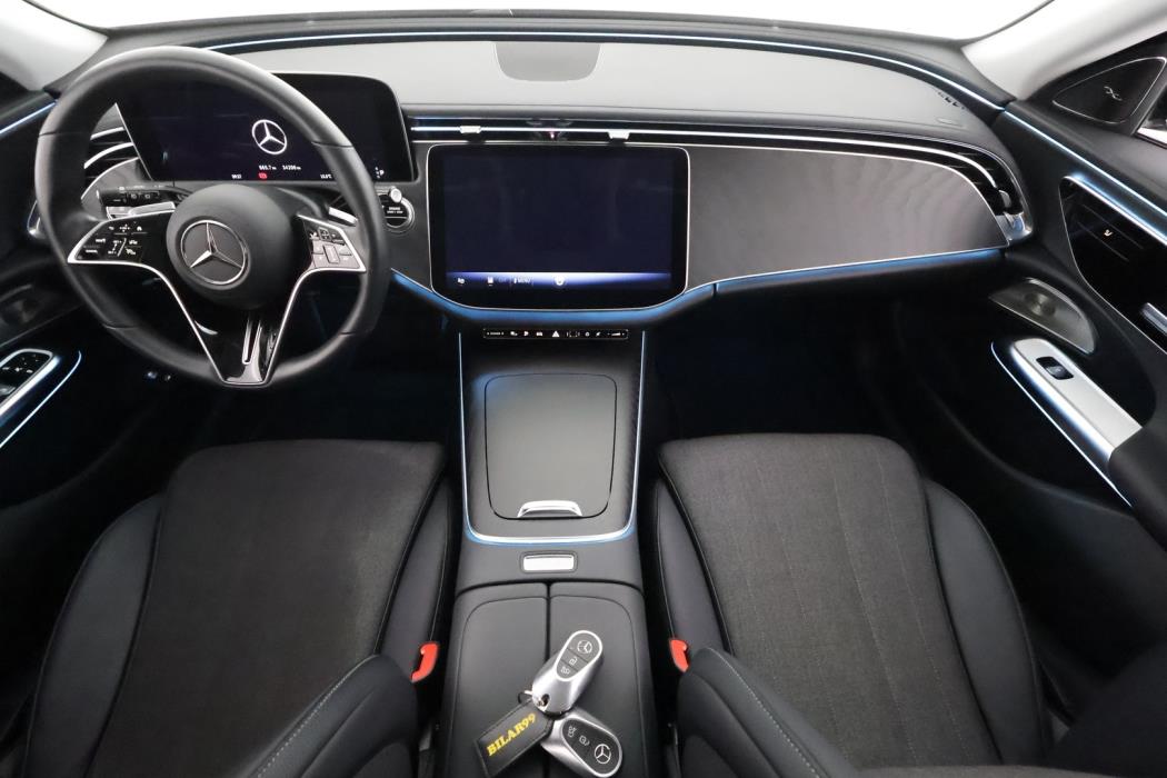 MERCEDES-BENZ E 2025