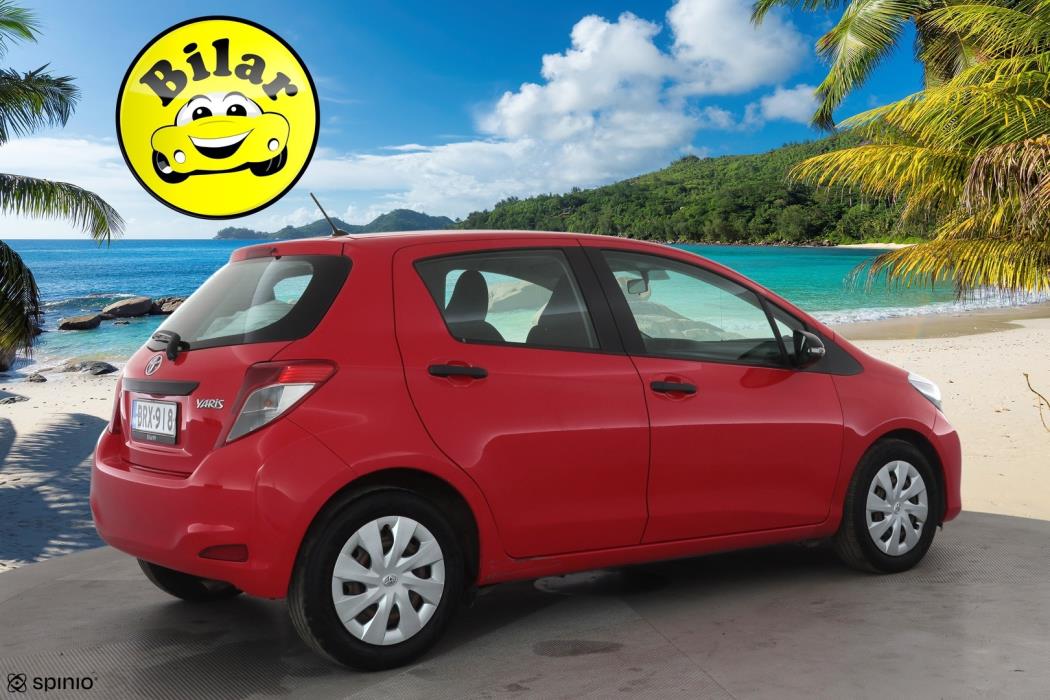 TOYOTA Yaris 2015
