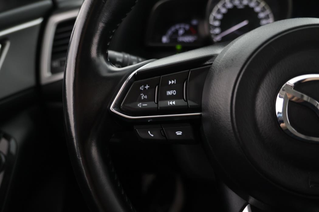 MAZDA 3 2017